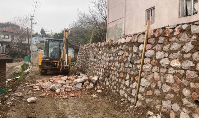 Kocaeli İzmit'in kırsal mahallelerinde yol konforu arttırılıyor