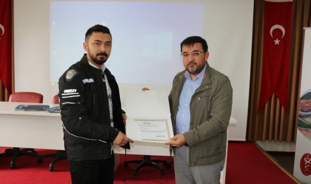 Kocaeli'nde 'Pet-Shop Sertifika Eğitimi' verildi