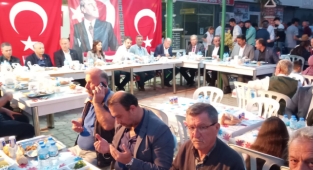 Konyalılar iftar yemeğinde bir araya geldi