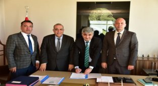 Manisa Büyükşehir'in çiftçiye desteği aralıksız sürüyor