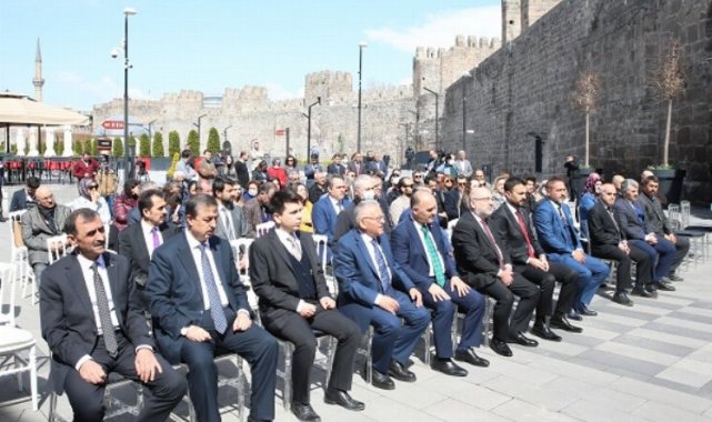 Memduh Büyükkılıç'tan turizm mesajları