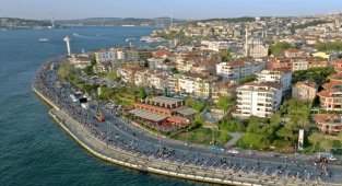 Üsküdar'dan Harem'e 2 km'lik iftar sofrası