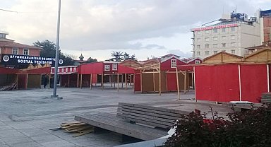 Afyonkarahisar'da Ramazan sonrası sergilerin kaldırılmaması tepki çekiyor