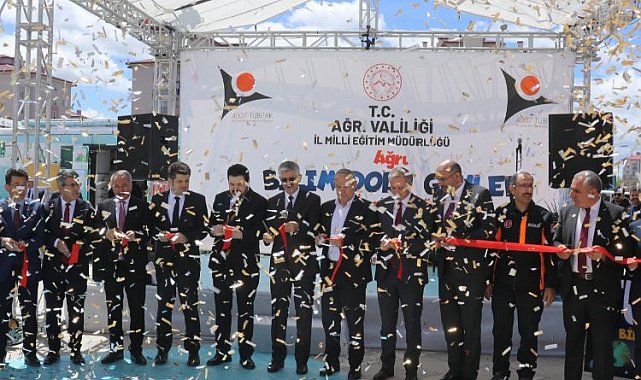 Ağrı'da TÜBİTAK'tan 'bilim dolu' şenlik