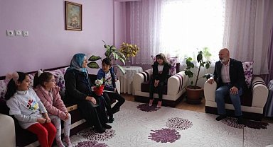 Ahmet Çolakbayrakdar'dan anlamlı ziyaret