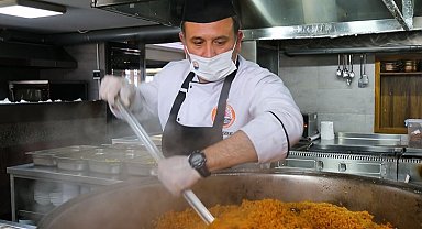 Ankara Gölbaşı'nda 10 TL'ye öğle yemeği