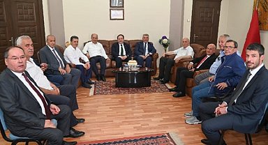 Balıkesir'de Esnaf Birlikleri'ne ilk ziyaret Milletvekili Canbey'den