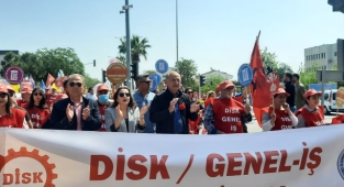 BAŞKAN ATABAY'DAN 1 MAYIS'TA EMEKÇİLERE TAM DESTEK