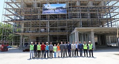 Bursa İnegöl Belediyesi yıl sonunda yeni binasında