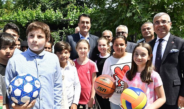 Bursa Osmangazi'de gençler şenlikte buluştu