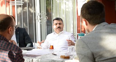 Bursa Yıldırım'da Başkan Yılmaz ev ziyaretlerine devam ediyor