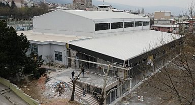 Bursa Yıldırım'da spor kompleksinde sona yaklaşılıyor