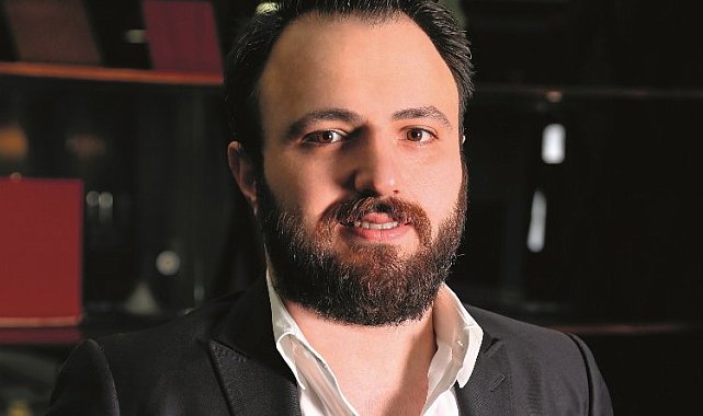 Bursalı, Amerikan İş Ödülleri'nde bir ilke imza attı