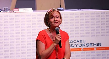 Ceyda Düvenci: Her şeye yetişemiyorum