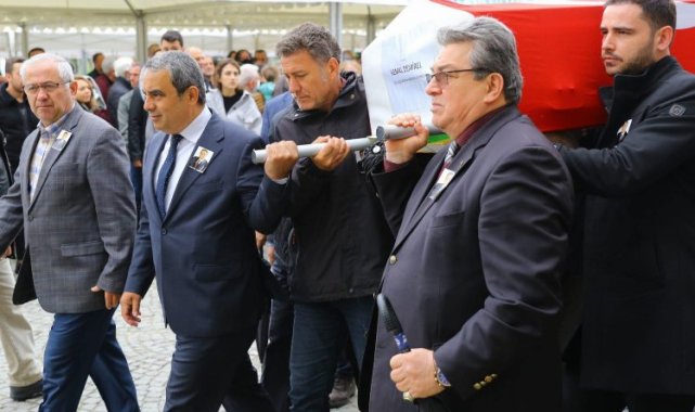 CHP'li Kemal Demirel Bursa'da son yolculuğuna uğurlandı