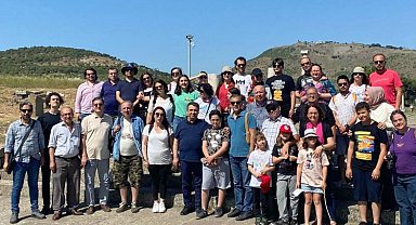 EMD üyeleri hem İzmir Bergama'yı dinledi hem tarihi gezdi