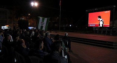 Eurocup final heyecanı Bursa İnegöl'de dev ekranla yaşandı