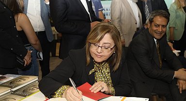 Gaziantep'te kitap fuarı açıldı