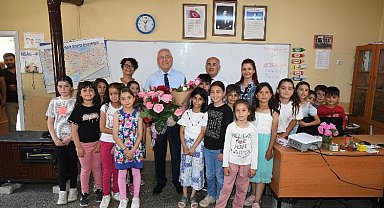 Gönüllü öğrencilerden İzmir Kavacık'ta anlamlı proje