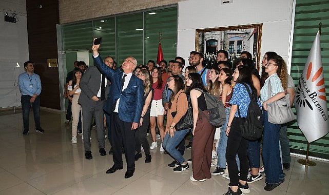 Harita mühendisliği öğrencileri İzmir Karabağlar Belediyesi'nin çalışmalarını incelediler