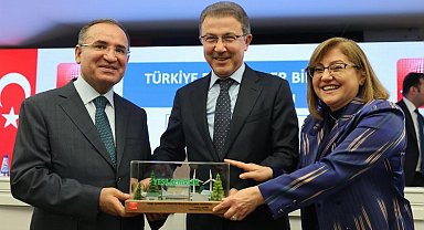 İstanbul Eyüpsultan'a TBB'den çifte ödül