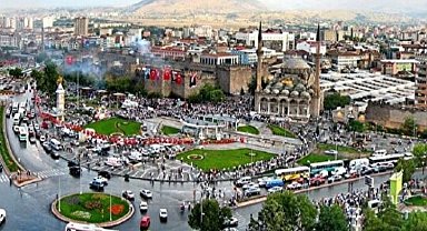 Kayseri ilçeleriyle 'sosyo-gelişmişlik'te geriledi!