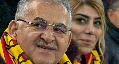 Kayseri'de Başkan Büyükkılıç'tan Kayserispor'a tebrik