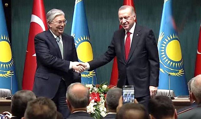 Kazakistan'la yeni imzalar atıldı... Ticarette hedef 10 milyar dolar