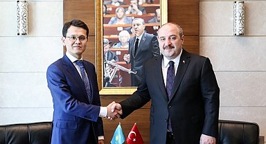 Kazakistanlılar TOGG'u çok beğendi