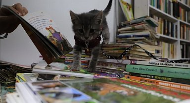 Kitap Fuarı'nın en sevimli misafiri Luna