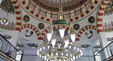 Kocaeli İzmit Bahtiyar Camii küllerinden doğdu