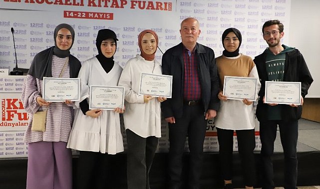Kocaeli'de Yazarlık Atölyesi öğrencileri sertifikalandı
