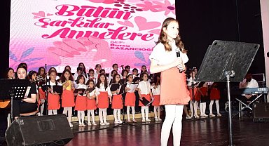 Malatya'da 'Bütün Şarkılara Annelere' konseri