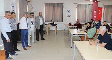 Manisa Büyükşehir'in arıcılara desteği sürüyor