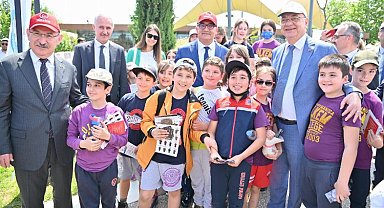 Manisa'da bilime şenlikli açılış