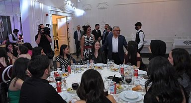 Memduh Büyükkılıç'tan 'birlik' mesajı