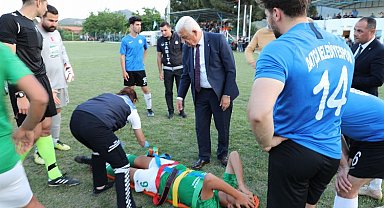 Muğla'da futbolcuya ilk müdahale Başkan Gürün'den