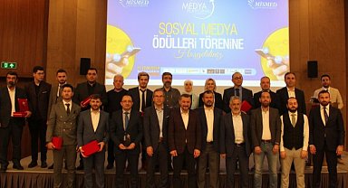 Nevşehir'de 'sosyal medya' çalıştaylı ödül töreni