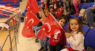 Niğde'de 19 Mayıs törenleri renkli geçti