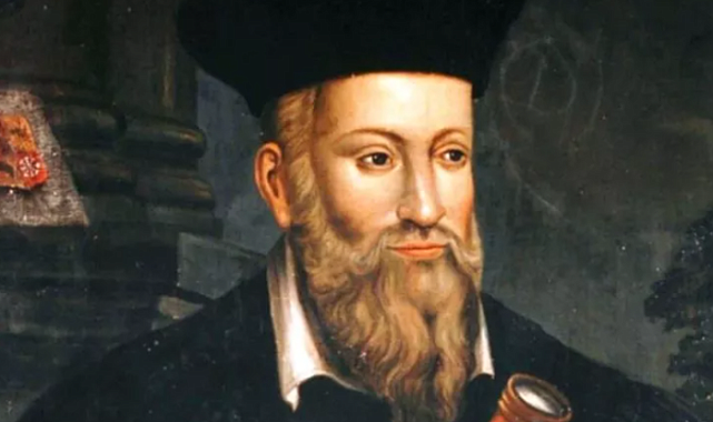 Nostradamus'un çalınan kitabındaki kehanetleri tüyler ürpertti! 3. Dünya Savaşı için tarih verildi...