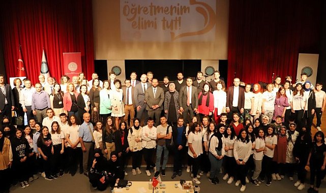 'Öğretmenim Elimi Tut' Bursa'da paşladı