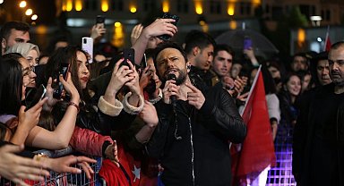 Özgün Kayseri'yi coşturdu