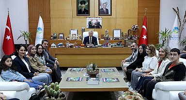 Sakarya'da yetenekli öğrenciler ödüllerini aldı