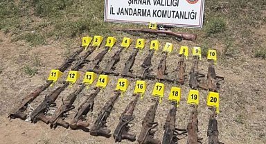 Şırnak'ta toprağa gömülü tüfekler bulundu