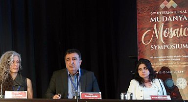 Türk ve dünya bilim insanları Bursa'da 'mozaik' için buluştu