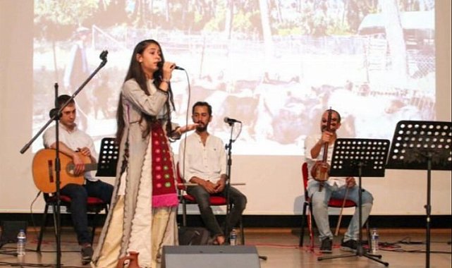 "Ümmü Kızın Ağıdı" türküsü ile Akdeniz bölge birincisi oldular