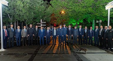 Vali Gökmen Çiçek'e 'hoş geldin' yemeği