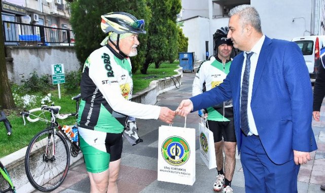 Yunanistan Gümülcine'den Samsun'a pedal çevirenler Malkara'da