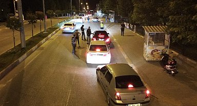 Adıyaman'da 210 personelle '02 Huzur' Operasyonu