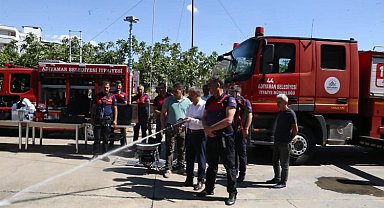 Adıyaman'da itfaiye filosuna yeni araçlar eklendi